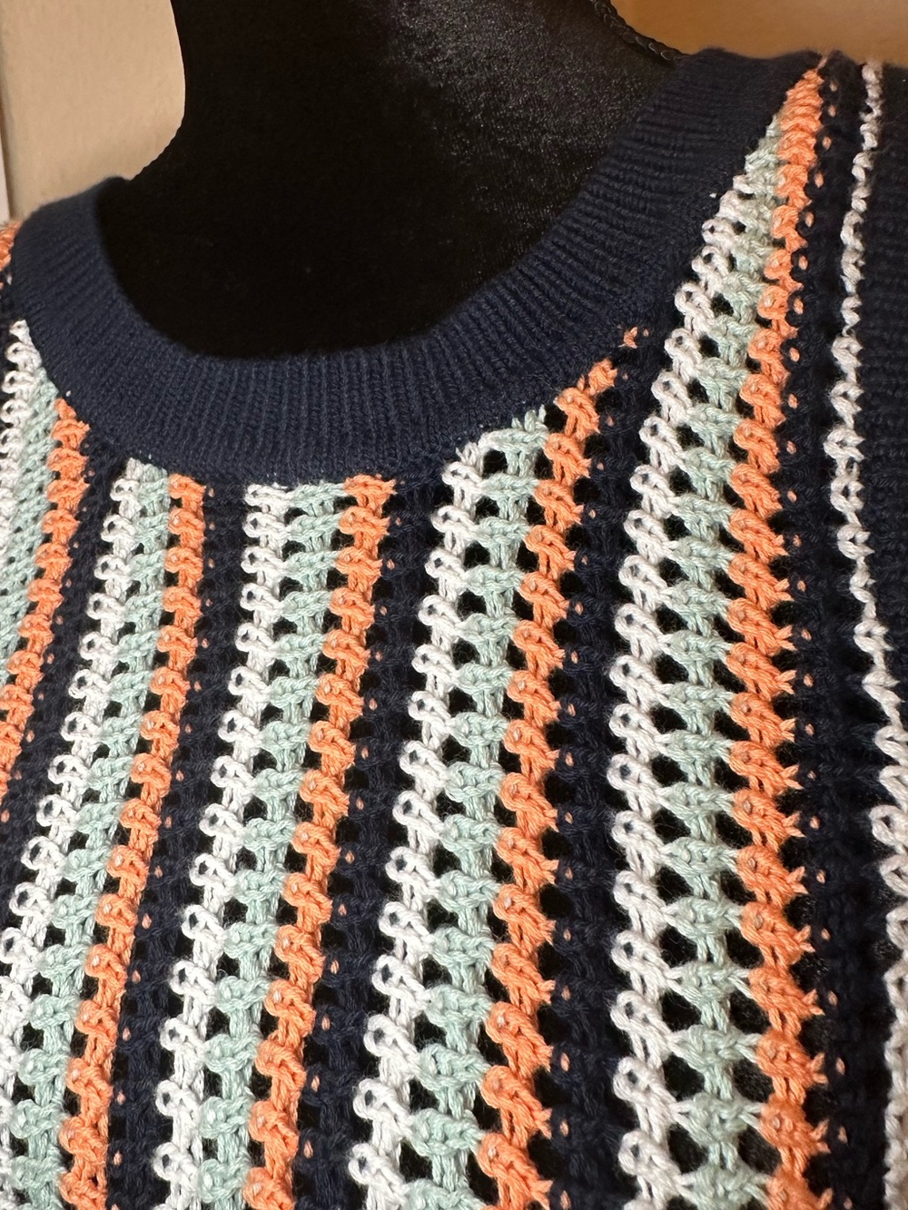 525 America Krista Stripe Open Stitch Crochet Tank Top NWOT Large - Picture 5 of 8